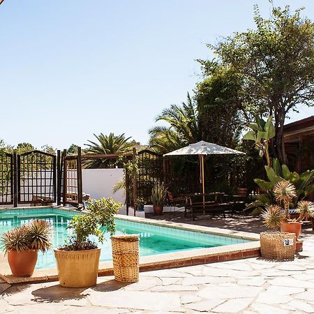 Rivendell Hotel Windhoek Esterno foto
