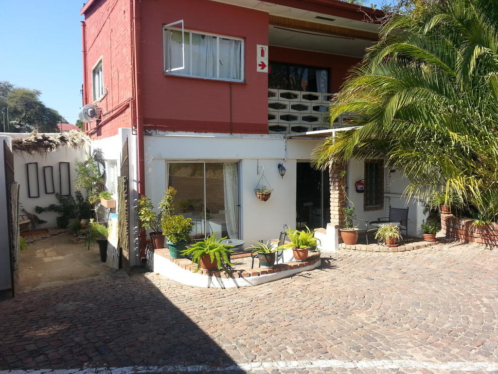 Rivendell Hotel Windhoek Camera foto